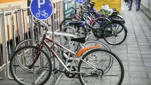 中学生の息子が自転車窃盗の共犯!?親子で警察に行ったあの日【体験談】