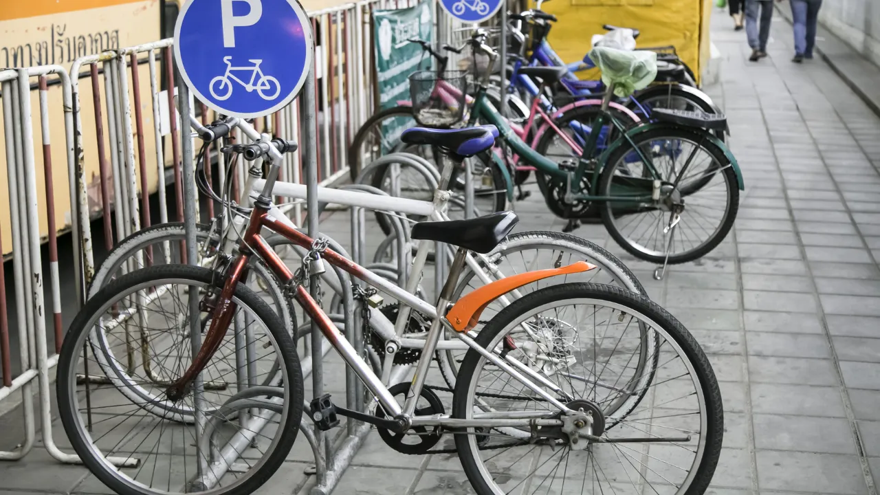 中学生の息子が自転車窃盗の共犯！？親子で警察に行ったあの日【体験談】